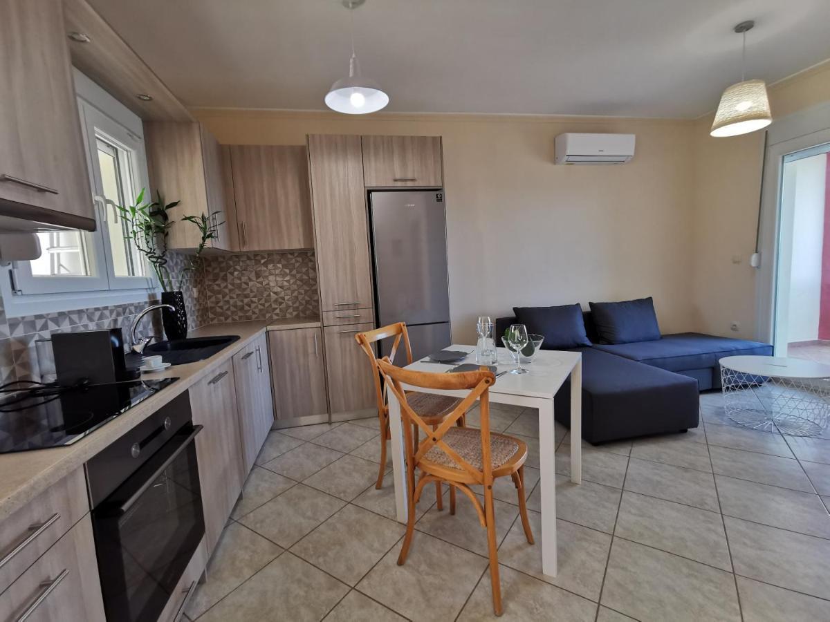 Marine Apartments Venetiko Paralia Agias Foteinis Eksteriør billede